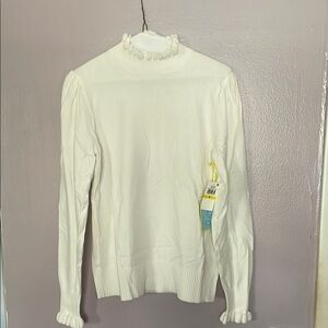 Elegant White Ruffled Women's Top